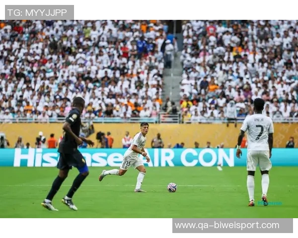 皇马客战奥林匹亚科斯大名单公布赫伊森吕迪格缺席姆巴佩领衔锋线阵容